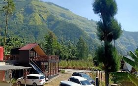 Istana Bromo Resort